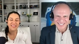 Rosabel-Unscripted-Podcast-guest-Richard-Blank-Costa-Ricas-Call-Center.png