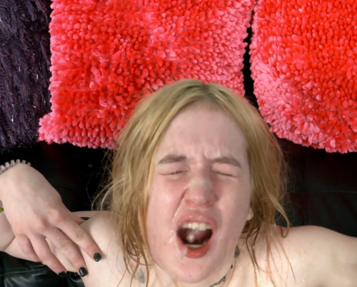 Pissing-In-A-Whores-Mouth-883-584.jpg
